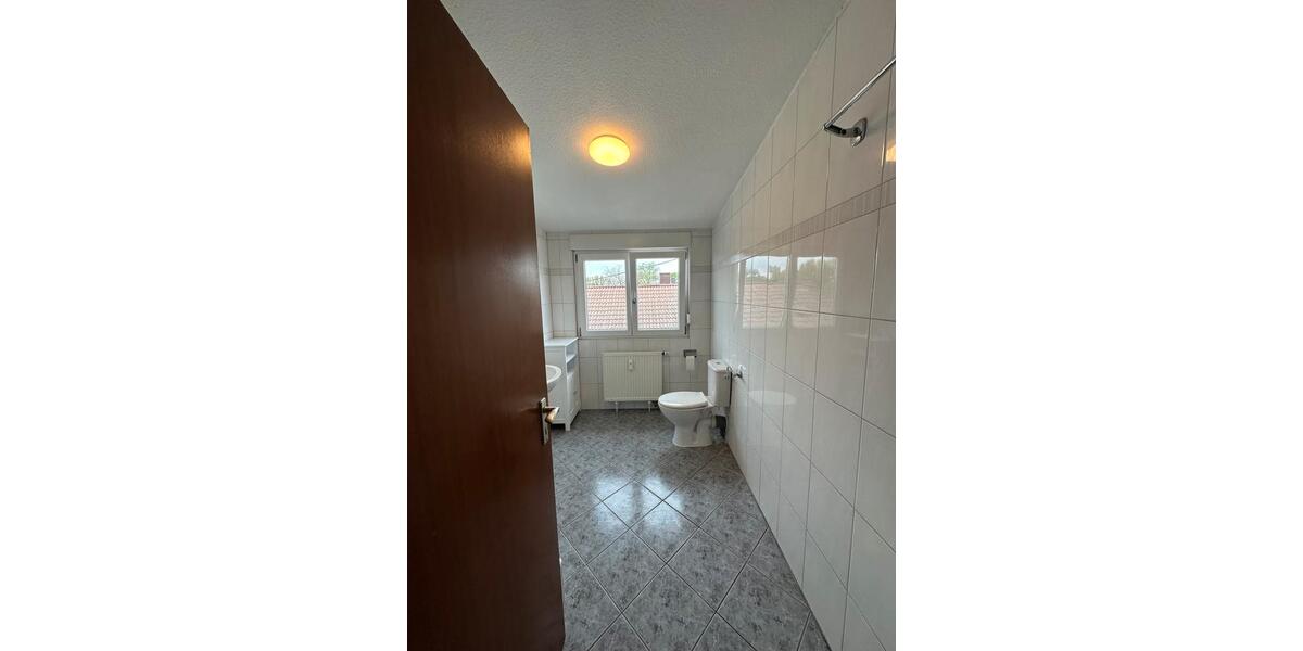 Wohnen auf Zeit Karlsruhe - 2 Zimmer, 12 m&sup2;, 480&euro; | Angebot:26128634