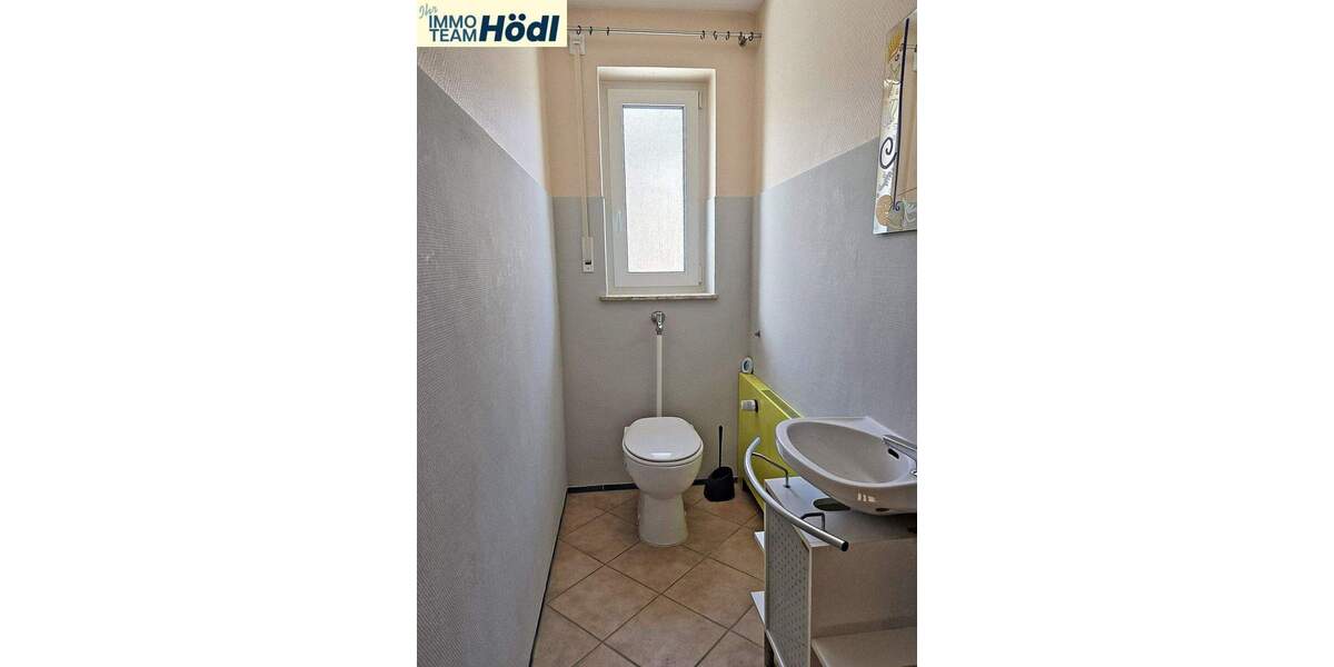 Etagenwohnung Bitz - 4 Zimmer, 146 m&sup2;, 950&euro; | Angebot:25698180