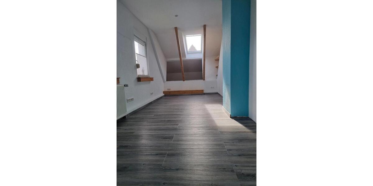 Einfamilienhaus Jever - 7 Zimmer, 190 m&sup2;, 1.400&euro; | Angebot:25898817