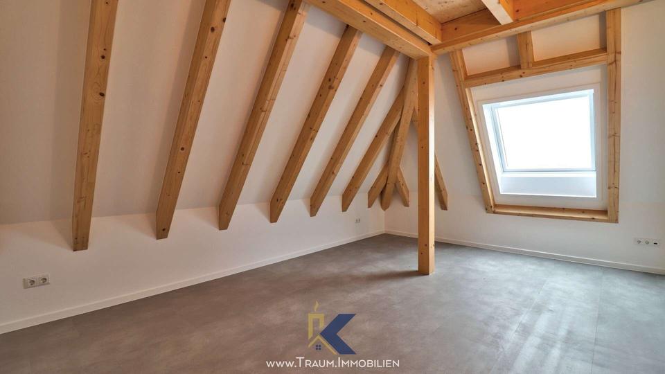 Etagenwohnung Mühlhausen (Thüringen) - 4 Zimmer, 140 m&sup2;, 1.190&euro; | Angebot:19512609