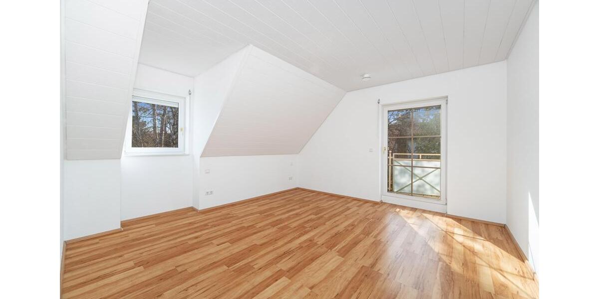 Einfamilienhaus Grünwald - 5 Zimmer, 160 m&sup2;, 4.700&euro; | Angebot:25987282