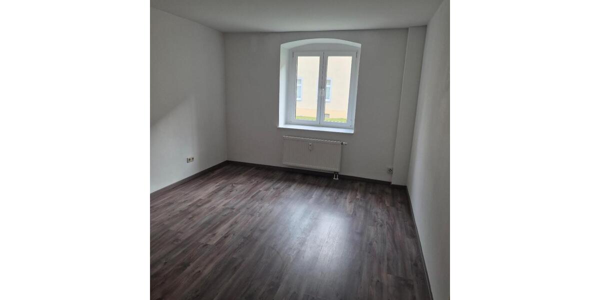 Erdgeschoßwohnung Hainichen - 3 Zimmer, 60 m&sup2;, 325&euro; | Angebot:24680360