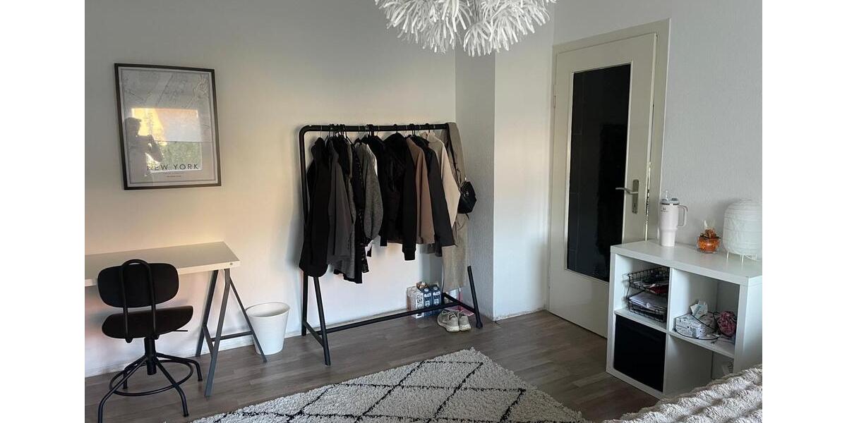 Wohnen auf Zeit Villingen-Schwenningen Schwenningen - 1 Zimmer, 16 m&sup2;, 385&euro; | Angebot:26453320