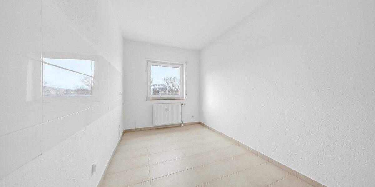 Etagenwohnung Karlsruhe / Neureut Neureut - 3 Zimmer, 97 m&sup2;, 1.260&euro; | Angebot:25802570