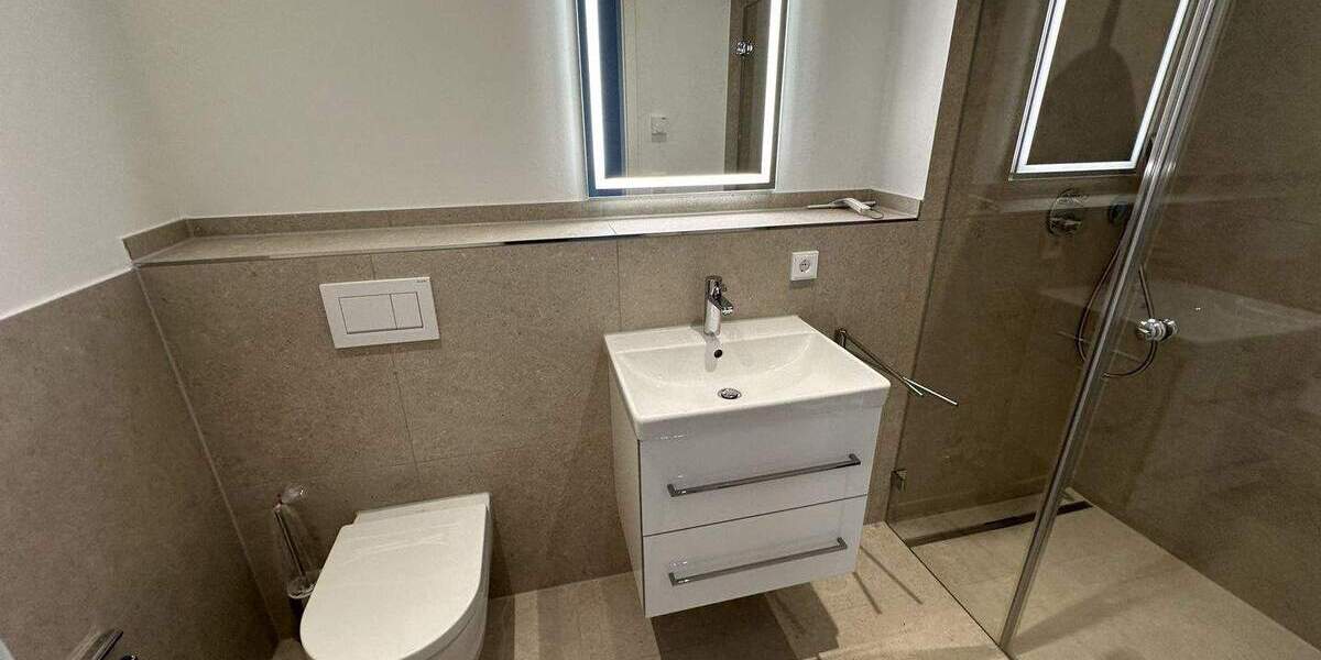 Etagenwohnung Wedel - 4 Zimmer, 139 m&sup2;, 3.225&euro; | Angebot:24226772