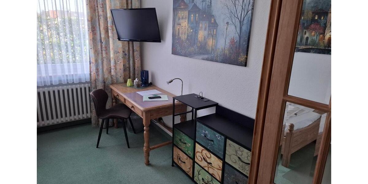 Etagenwohnung Halle - 1 Zimmer, 19 m&sup2;, 580&euro; | Angebot:25882228