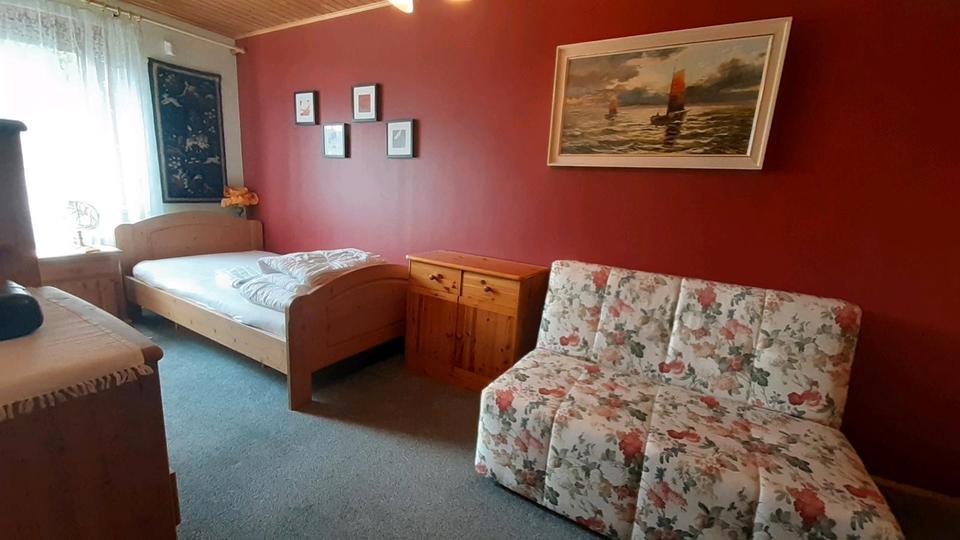 Erdgeschoßwohnung Siegen Eiserfeld - 2 Zimmer, 42 m&sup2;, 400&euro; | Angebot:24643848