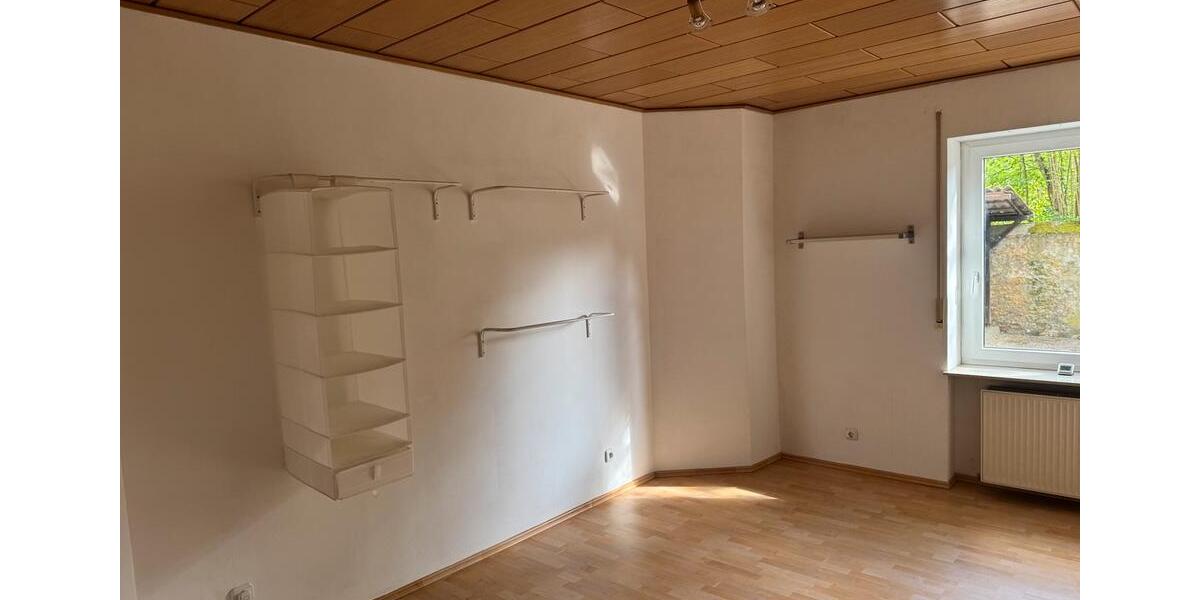 Wohnen auf Zeit Hochheim am Main - 20 Zimmer, 120 m&sup2;, 410&euro; | Angebot:26661323