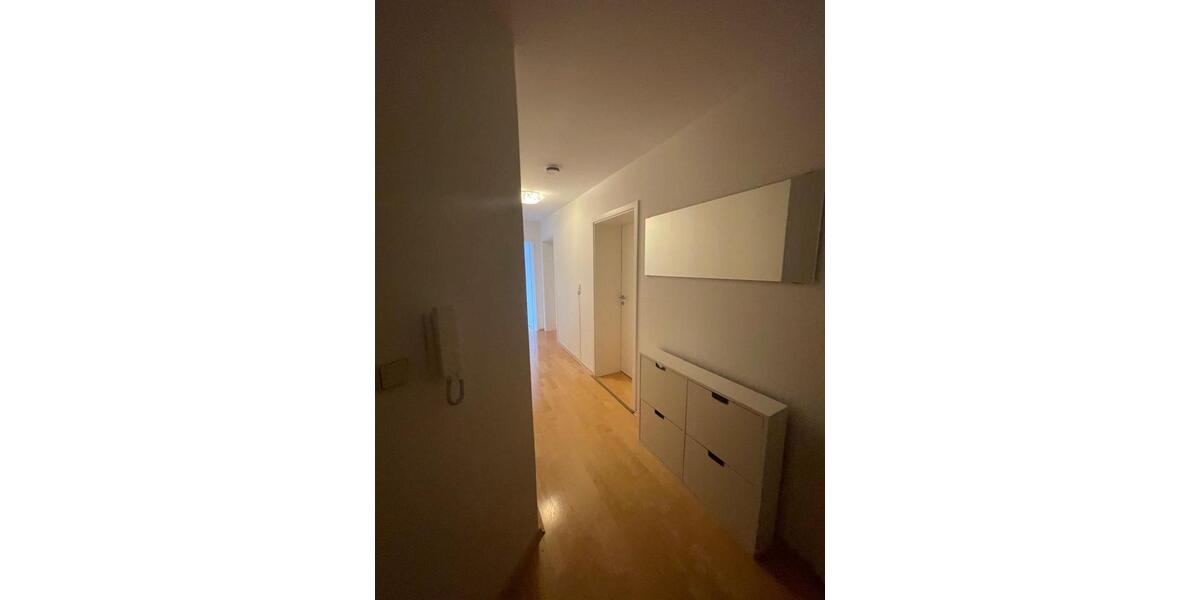 Dachgeschoßwohnung Mannheim Neckarstadt-Ost - 3 Zimmer, 84 m&sup2;, 1.050&euro; | Angebot:25233039
