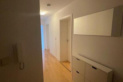 Wohnung Mannheim Neckarstadt-Ost - 3 Zimmer, 84 m&sup2;, 1.050&euro; | Angebot:25233039