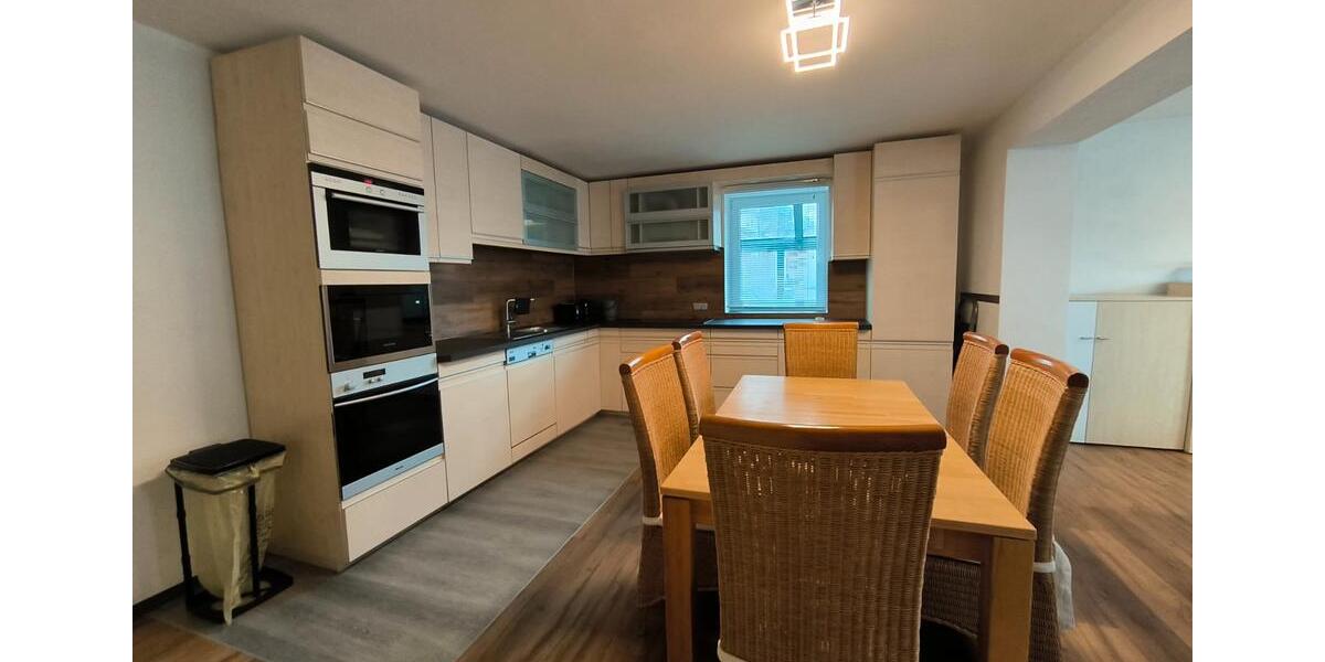 Wohnen auf Zeit Vilsbiburg - 4 Zimmer, 123 m&sup2;, 645&euro; | Angebot:26585827