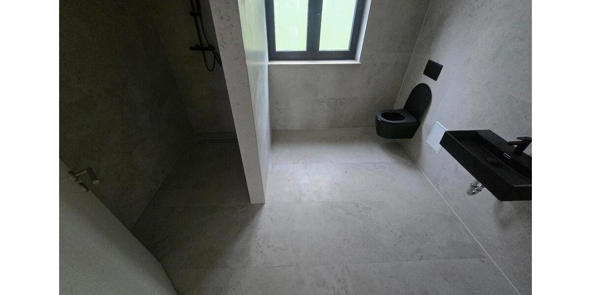Dachgeschoßwohnung Essingen - 3 Zimmer, 115 m&sup2;, 1.190&euro; | Angebot:26475185