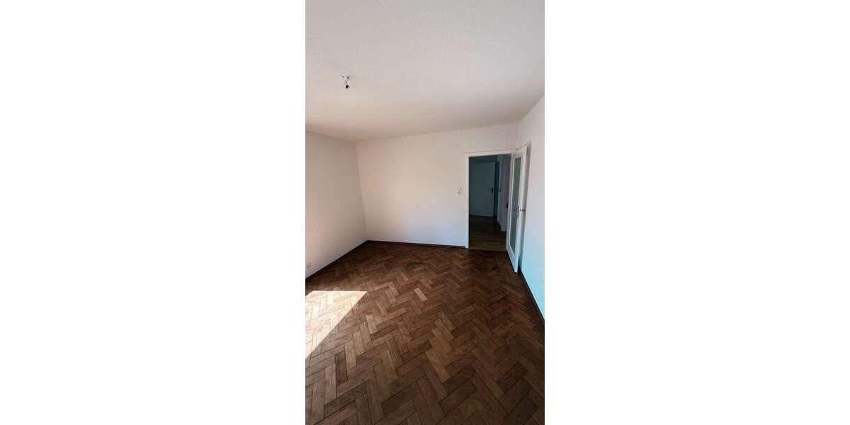 Etagenwohnung Herxheim - 2 Zimmer, 65 m&sup2;, 700&euro; | Angebot:27101045