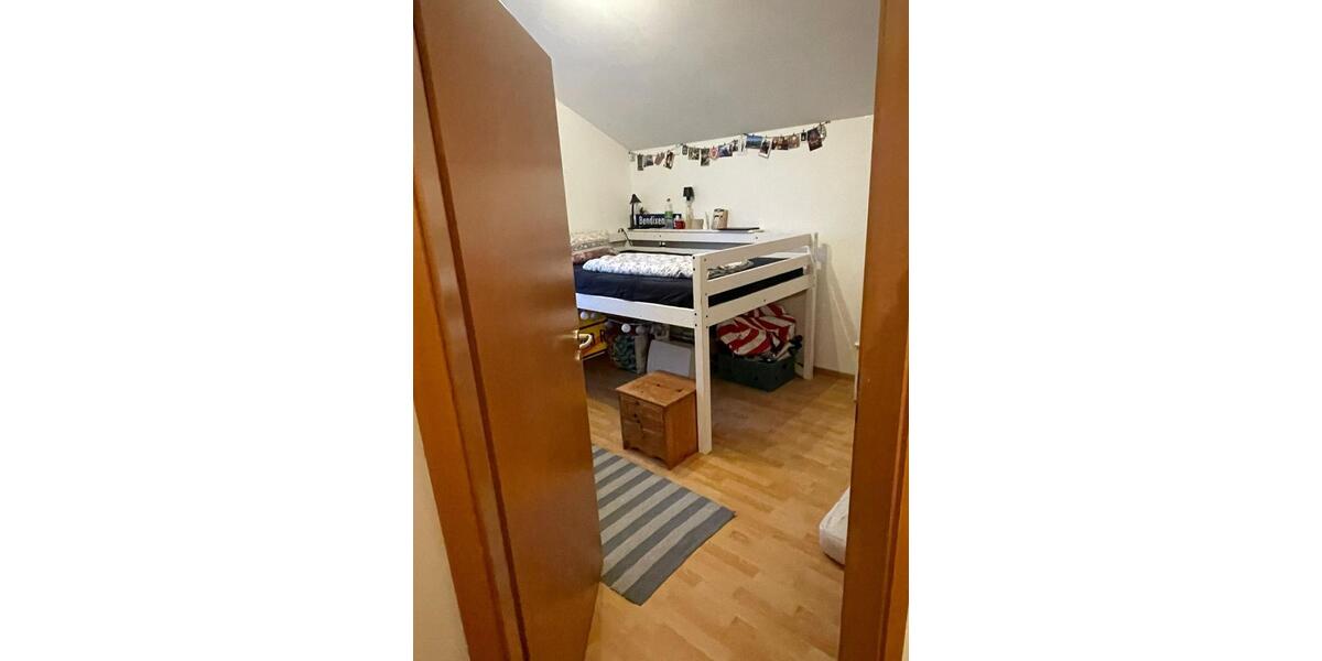 Wohnen auf Zeit Bad Segeberg - 5 Zimmer, 112 m&sup2;, 500&euro; | Angebot:25721147