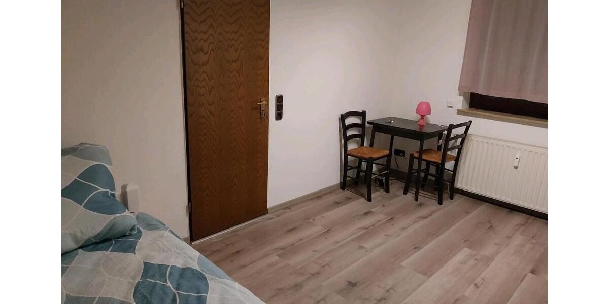 Wohnen auf Zeit Delmenhorst Düsternort - 15 Zimmer, 12 m&sup2;, 20&euro; | Angebot:24541773