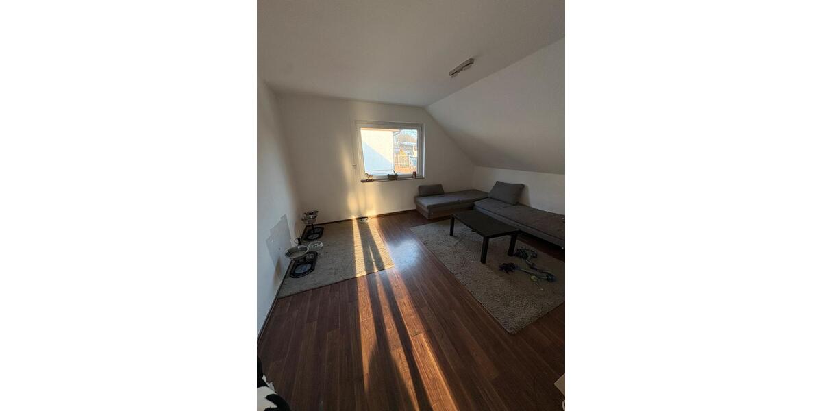 Wohnen auf Zeit Gevelsberg - 4 Zimmer, 140 m&sup2;, 400&euro; | Angebot:24806923