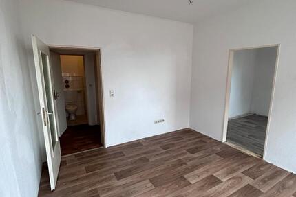 Wohnung Bremerhaven Schiffdorferdamm - 2 Zimmer, 45 m&sup2;, 320&euro; | Angebot:24524165