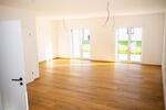 Doppelhaushälfte Deggendorf - 4 Zimmer, 130 m&sup2;, 1.560&euro; | Angebot:25872223
