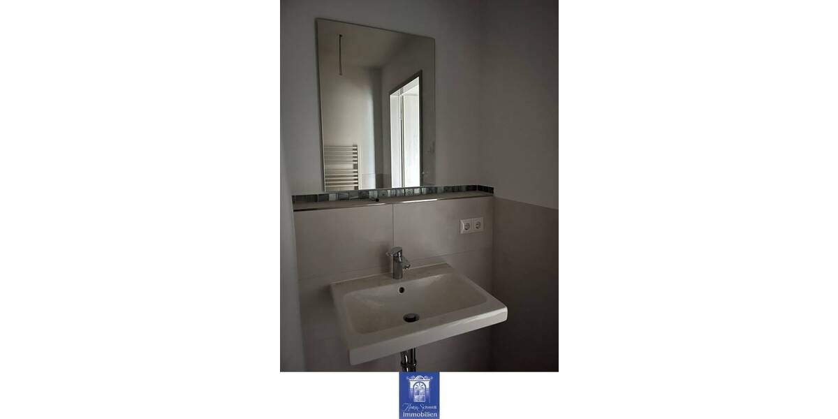 Etagenwohnung Arnsdorf - 2 Zimmer, 44 m&sup2;, 580&euro; | Angebot:25749169