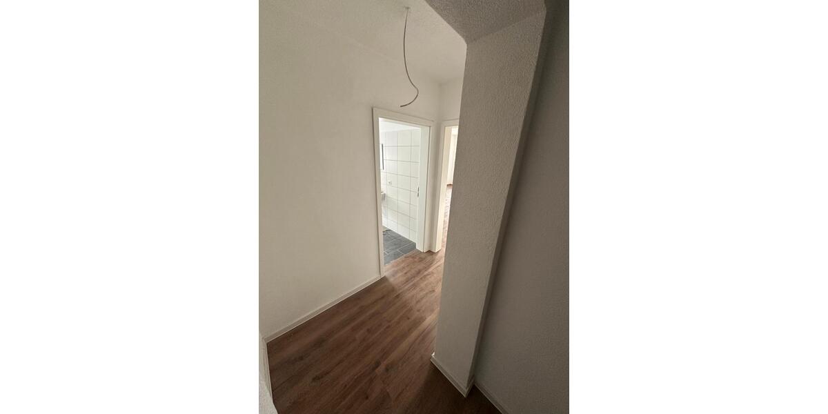 Erdgeschoßwohnung Albstadt - 3 Zimmer, 100 m&sup2;, 950&euro; | Angebot:26022436