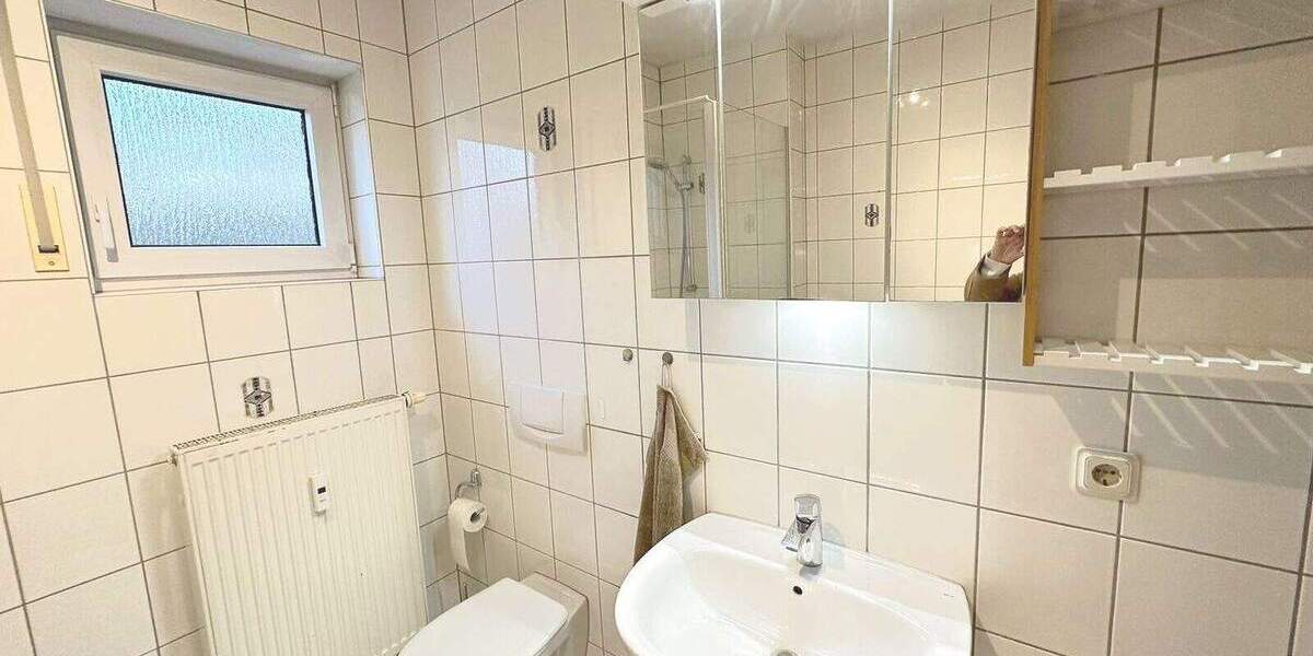 Etagenwohnung Trier Weismark-Feyen - 3 Zimmer, 102 m&sup2;, 1.100&euro; | Angebot:25679455