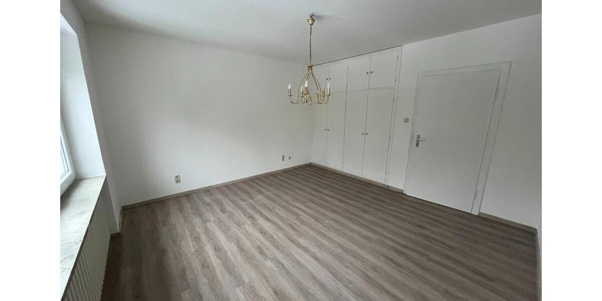 Gewerbeobjekt Schwandorf - 1.600&euro; | Angebot:24747052