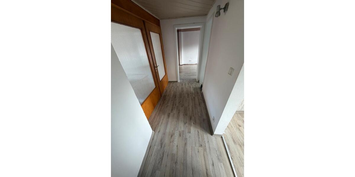Etagenwohnung Weilmünster - 4 Zimmer, 120 m&sup2;, 1.050&euro; | Angebot:26286532