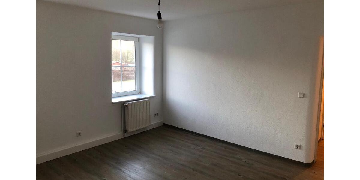 Hochparterre Oberschöna - 2 Zimmer, 54 m&sup2;, 350&euro; | Angebot:26702694