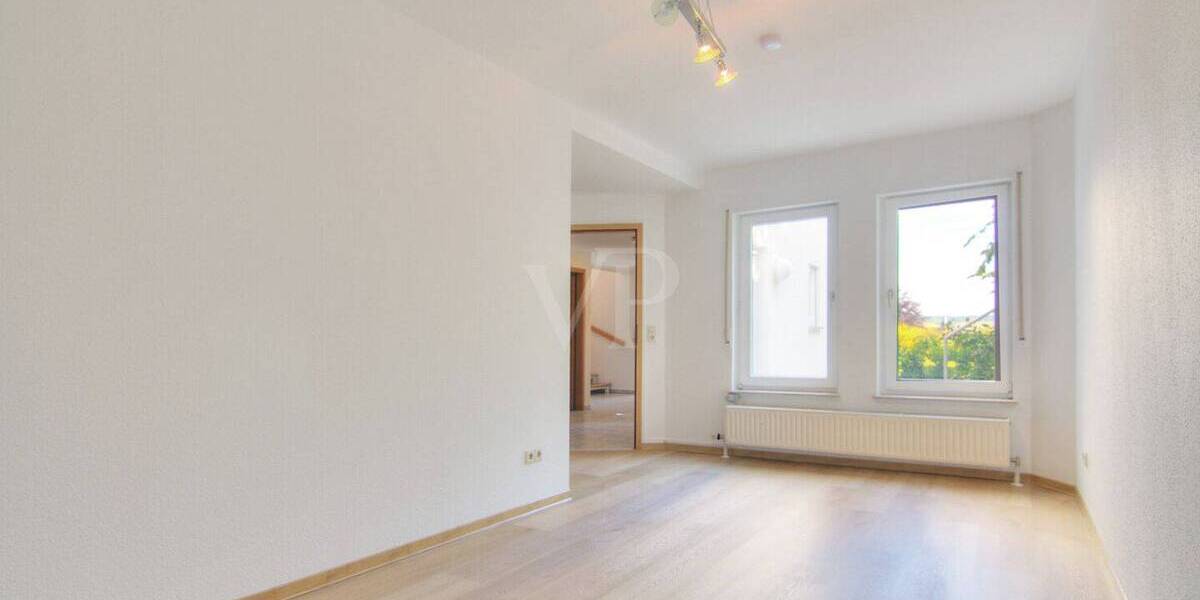 Doppelhaushälfte Weinsberg - 8 Zimmer, 165 m&sup2;, 1.990&euro; | Angebot:26820278