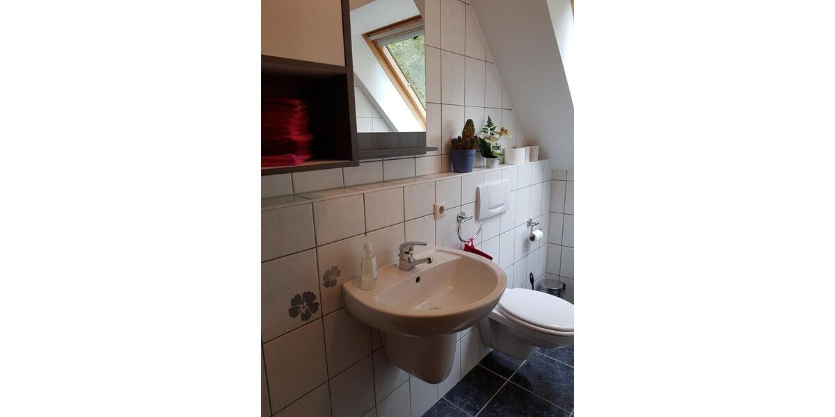 Dachgeschoßwohnung Bad Münstereifel - 3.5 Zimmer, 110 m&sup2;, 1.200&euro; | Angebot:24110217