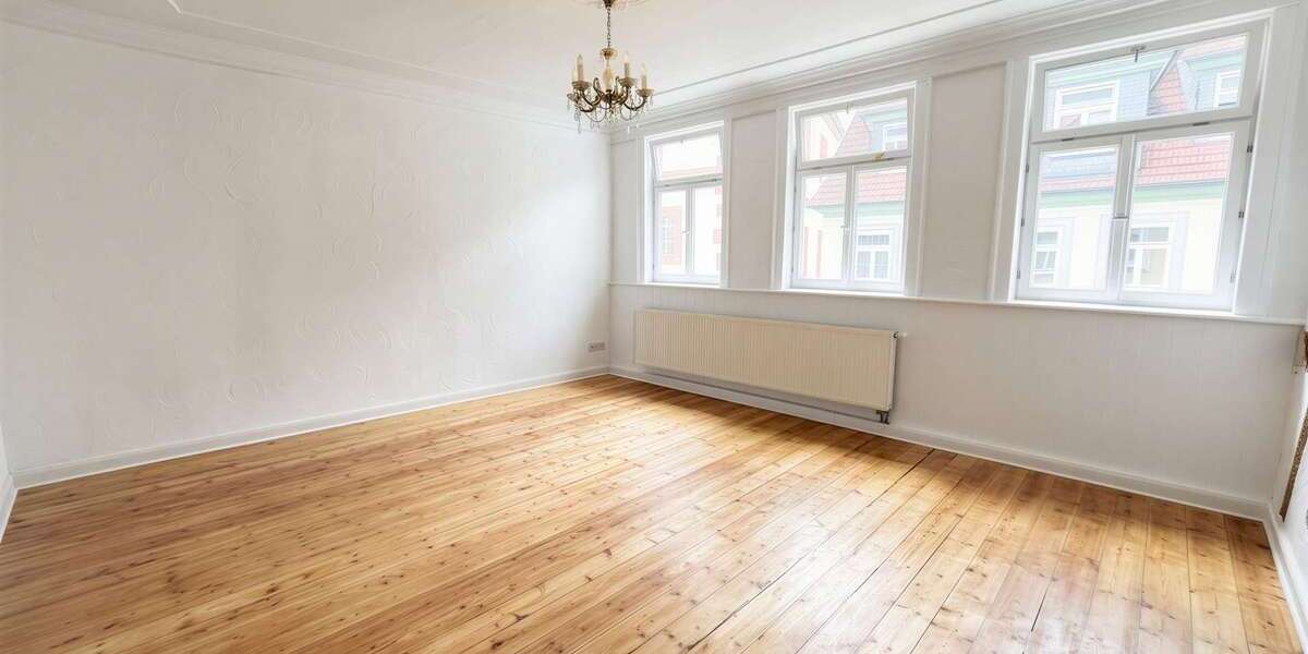 Etagenwohnung Coburg - 4 Zimmer, 108 m&sup2;, 780&euro; | Angebot:26987816