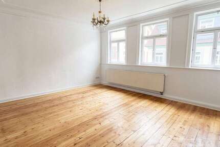 Wohnung Coburg - 4 Zimmer, 108 m&sup2;, 780&euro; | Angebot:26987816