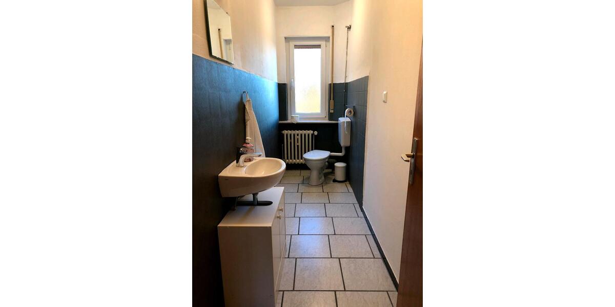 Wohnen auf Zeit Rinteln - 4 Zimmer, 116 m&sup2;, 335&euro; | Angebot:23133143
