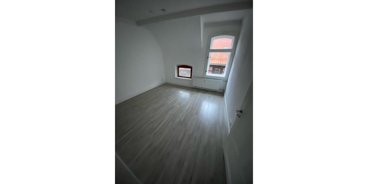 Etagenwohnung Blankenburg (Harz) - 4 Zimmer, 98 m&sup2;, 540&euro; | Angebot:23409085