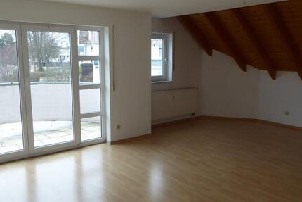 Wohnung Spaichingen - 2.5 Zimmer, 72 m&sup2;, 870&euro; | Angebot:25022216