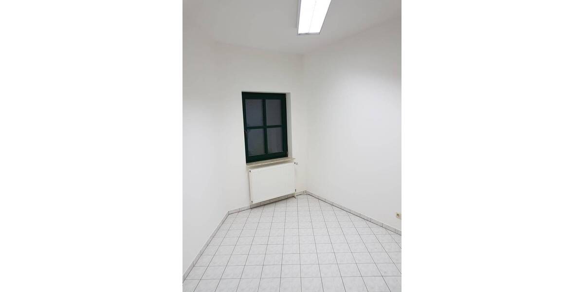 Gewerbeobjekt Waren (Müritz) Neu Falkenhagen - 1.170&euro; | Angebot:26841109