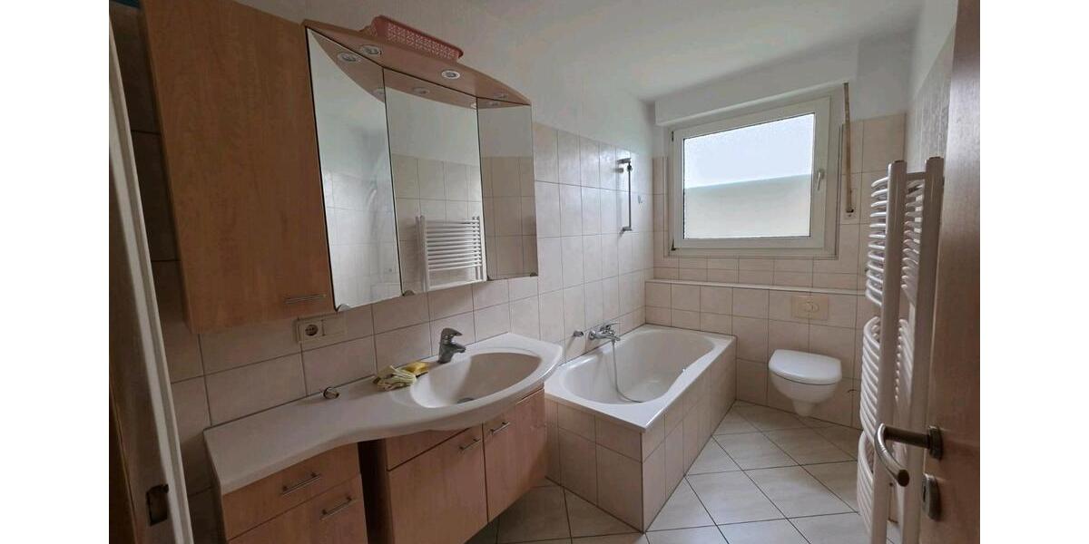 Erdgeschoßwohnung Lindhorst - 3 Zimmer, 73 m&sup2;, 750&euro; | Angebot:24630330