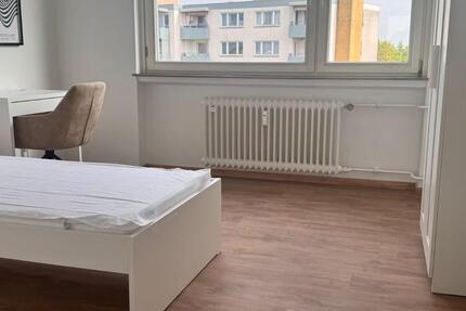 Wohnung Eschborn - 1 Zimmer, 8 m&sup2;, 420&euro; | Angebot:24806190