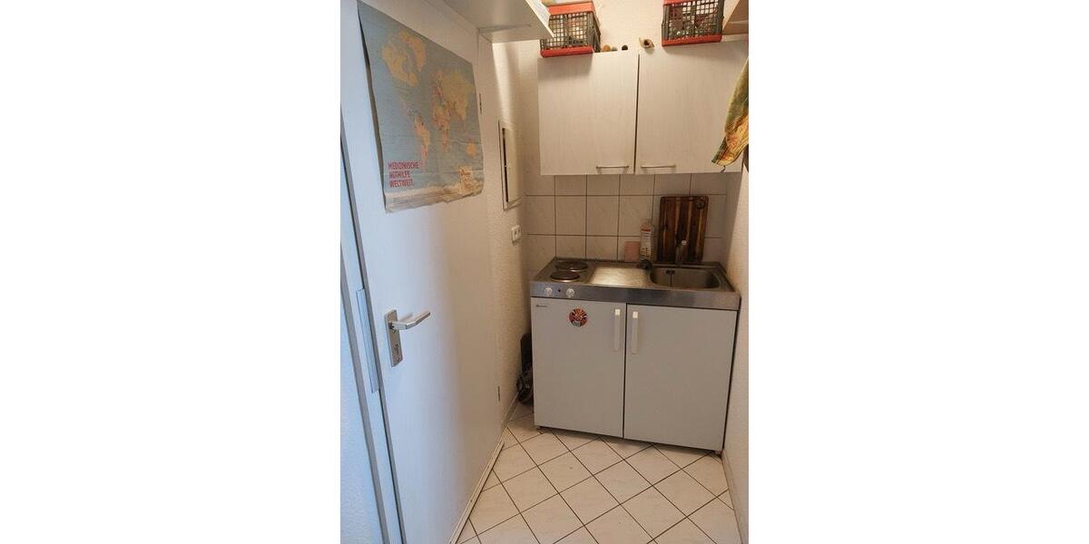 Etagenwohnung Magdeburg Brückfeld - 1 Zimmer, 30 m&sup2;, 300&euro; | Angebot:25424495