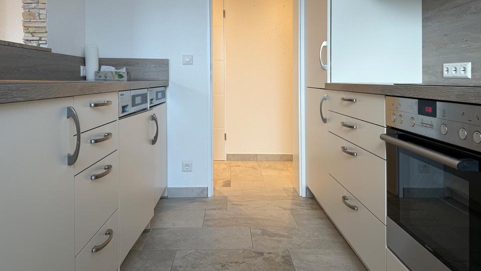 Einfamilienhaus Villingen-Schwenningen Schwenningen - 2.5 Zimmer, 87 m&sup2;, 1.200&euro; | Angebot:25993645