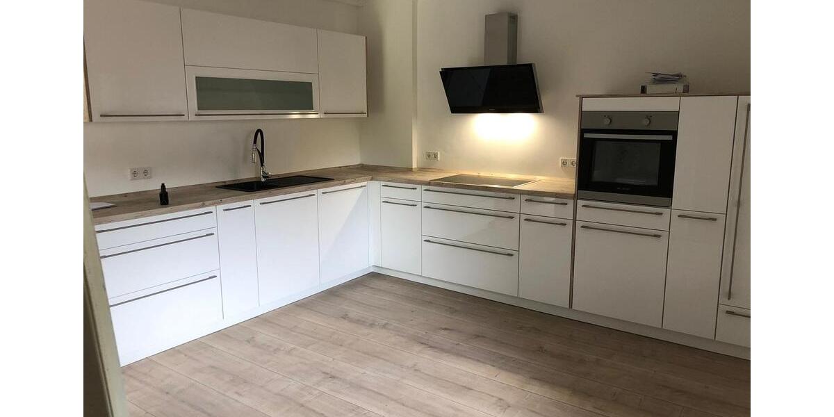 Doppelhaushälfte mit eigenem Garten ab 15.04.2026 zu vermieten 4 zimmer