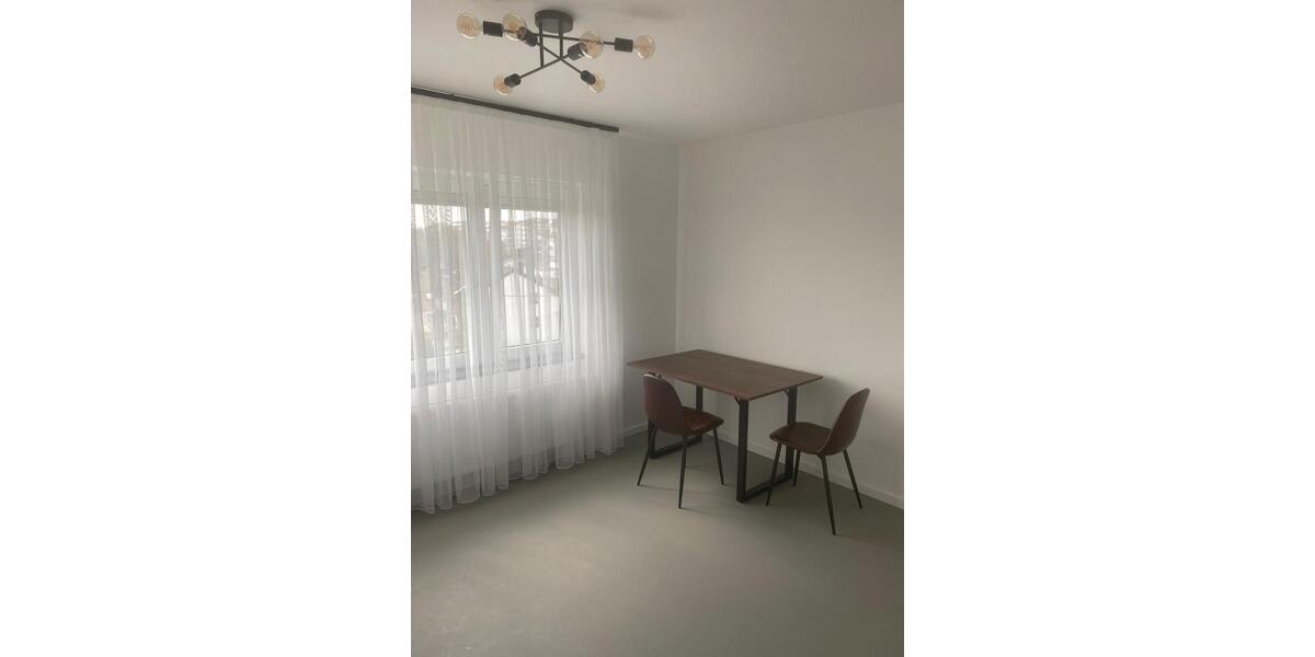 Etagenwohnung Backnang - 1 Zimmer, 28 m&sup2;, 650&euro; | Angebot:26522087