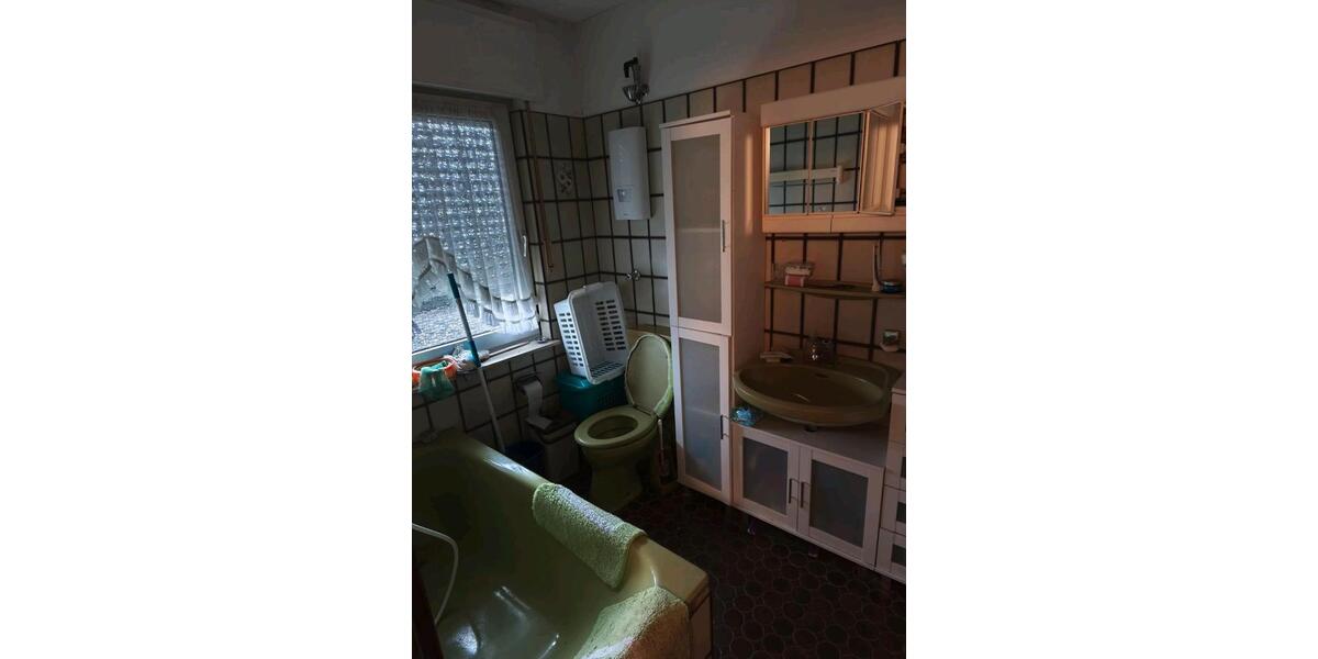 Wohnung im Obergeschoss eines Zweifamilienhauses zu vermieten 2 zimmer