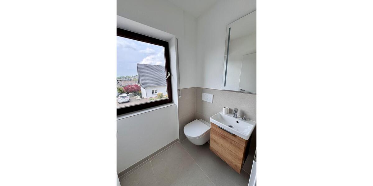 Reihenhaus Winterberg - 7 Zimmer, 165 m&sup2;, 1.300&euro; | Angebot:26547229