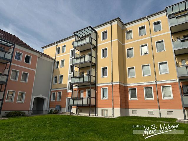 Geräumige 3-RaumWohnung mit Wohnküche und Balkon