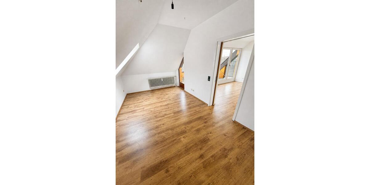 Etagenwohnung Buckenhof - 2 Zimmer, 69 m&sup2;, 1.190&euro; | Angebot:26431191