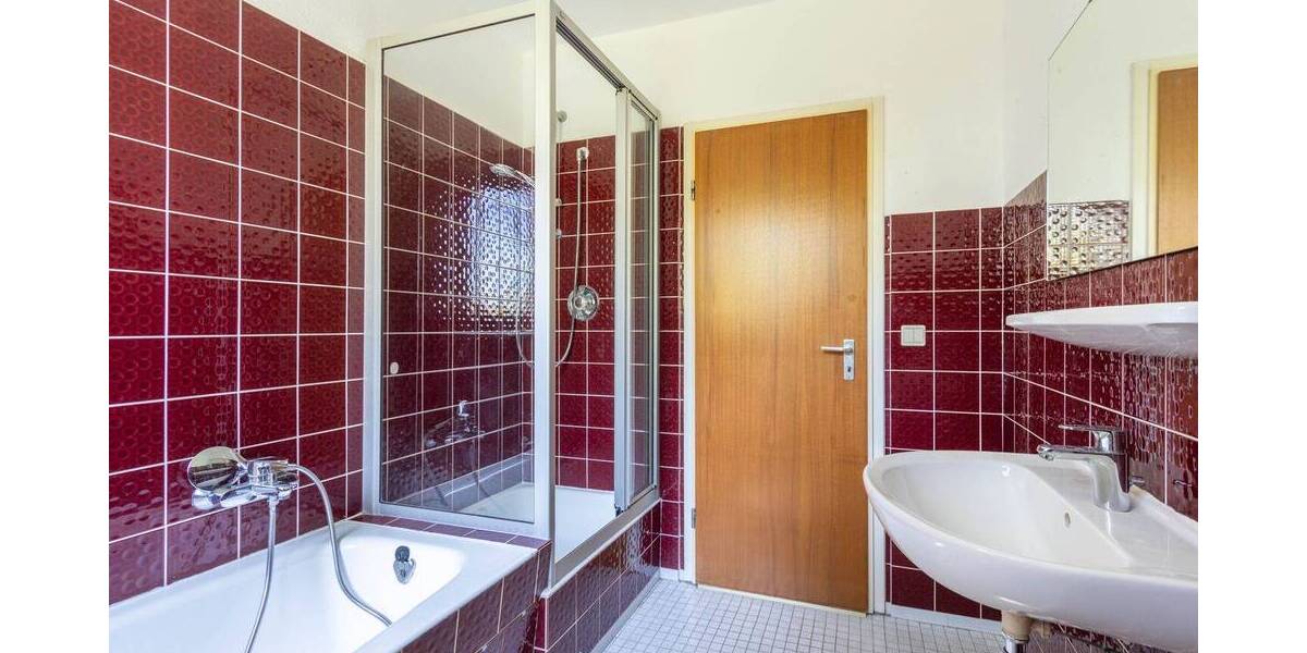 Etagenwohnung Büdelsdorf - 3 Zimmer, 80 m&sup2;, 680&euro; | Angebot:26411223