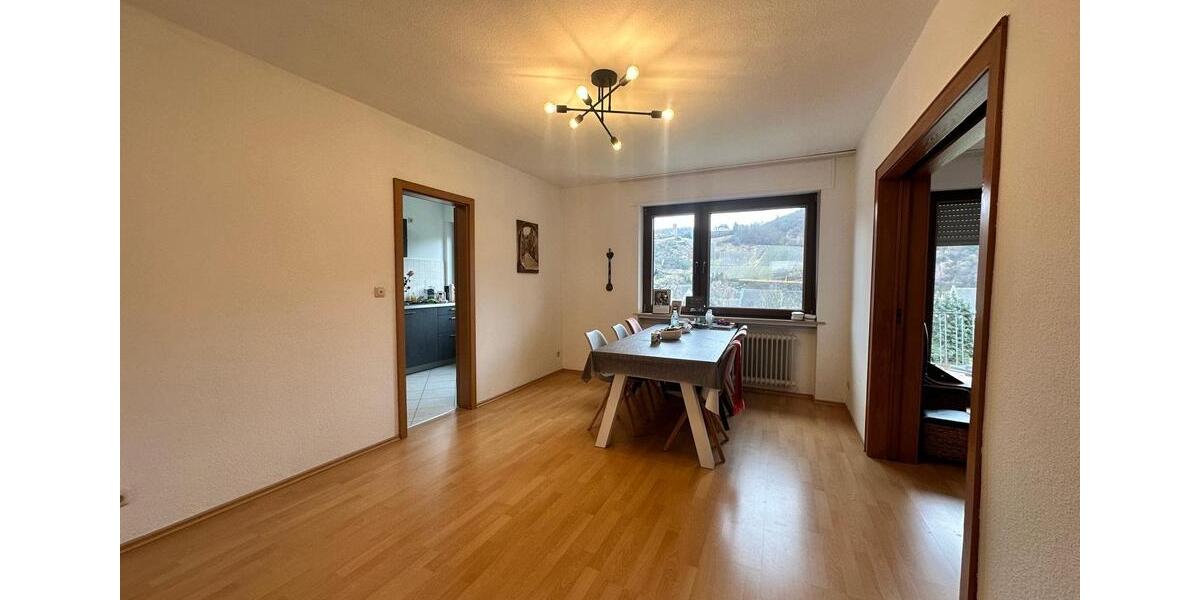 Etagenwohnung Bernkastel-Kues Kues - 3 Zimmer, 89 m&sup2;, 800&euro; | Angebot:25047786