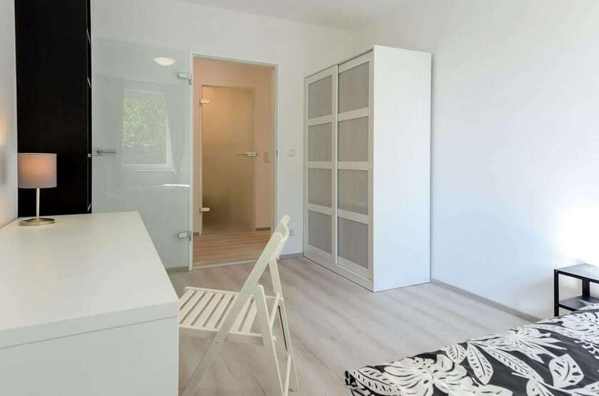 WG-Zimmer in München 785 € 11 m² zimmer