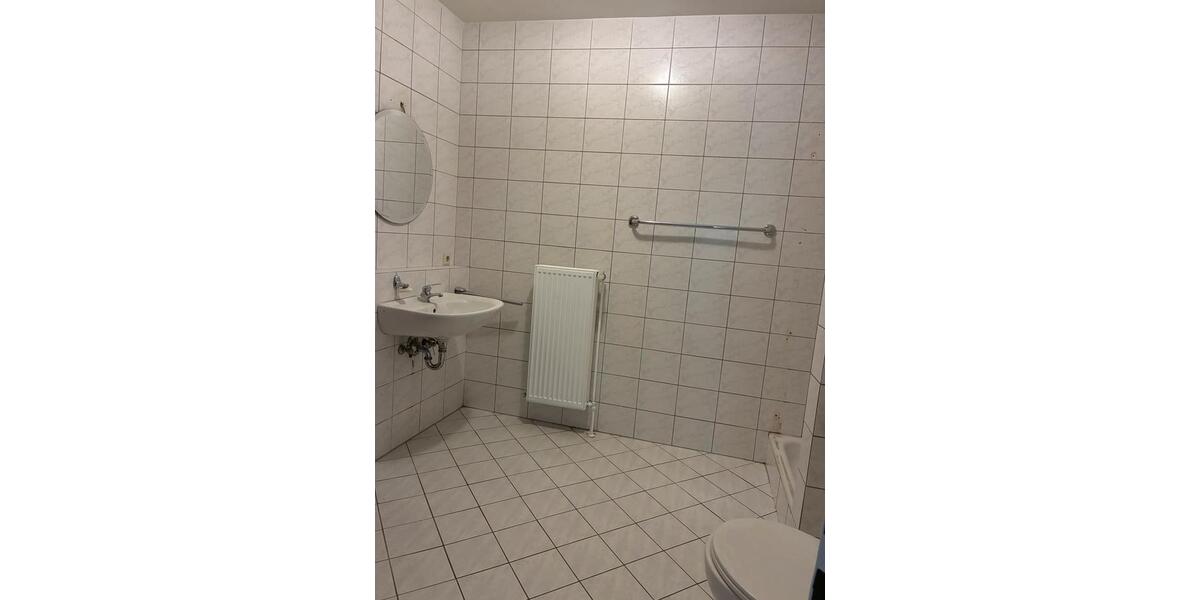 Etagenwohnung Lingen (Ems) - 3 Zimmer, 84 m&sup2;, 798&euro; | Angebot:26634945